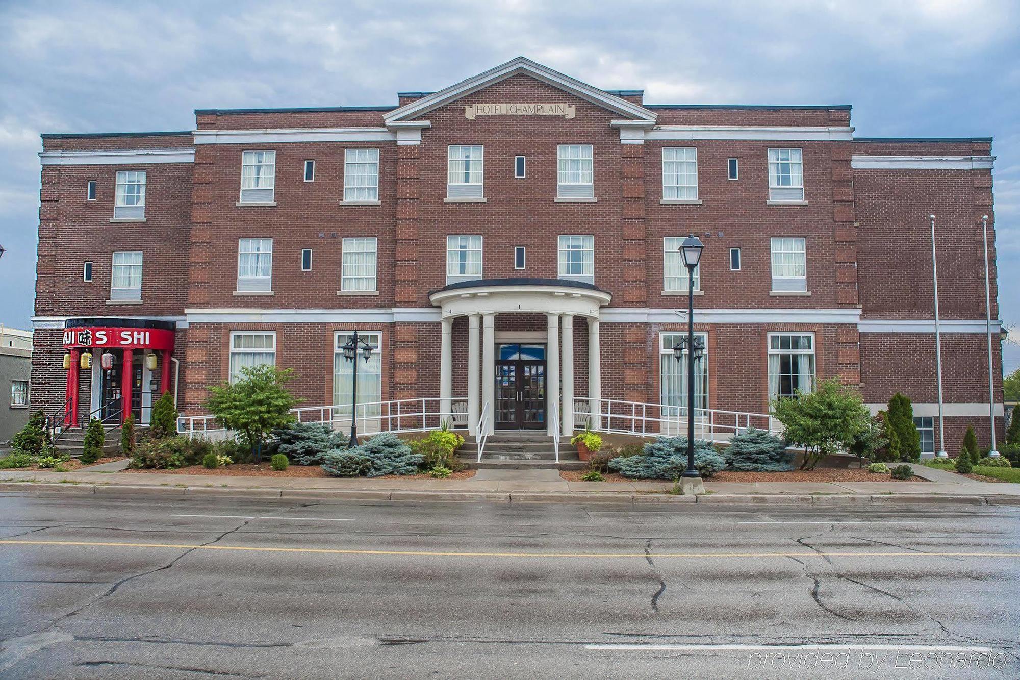 The Champlain Waterfront Hotel Ascend Hotel Collection Orillia Exterior foto