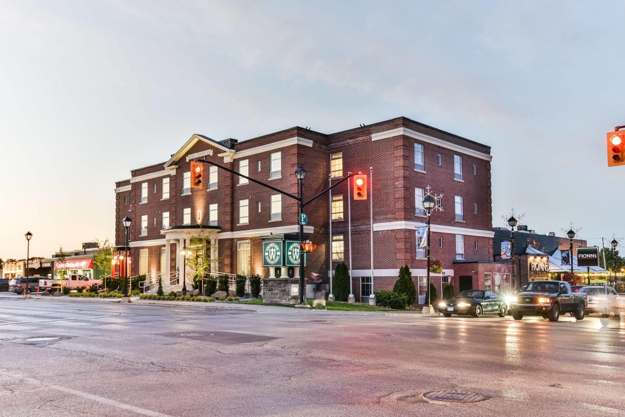 The Champlain Waterfront Hotel Ascend Hotel Collection Orillia Exterior foto